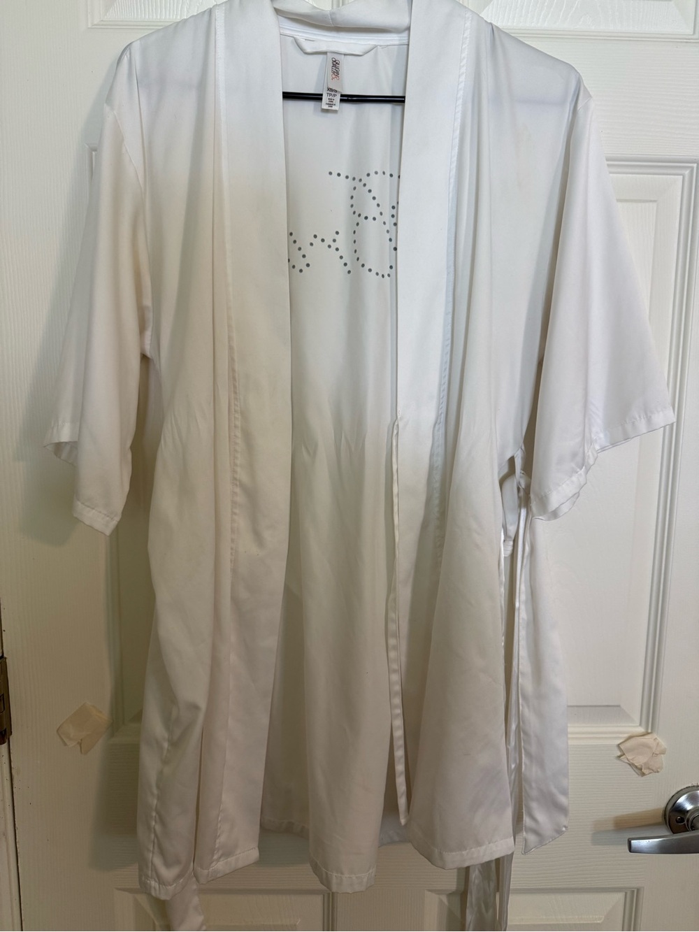 Bride Rode White Embellished with Crystal Script - Picture 3 of 3